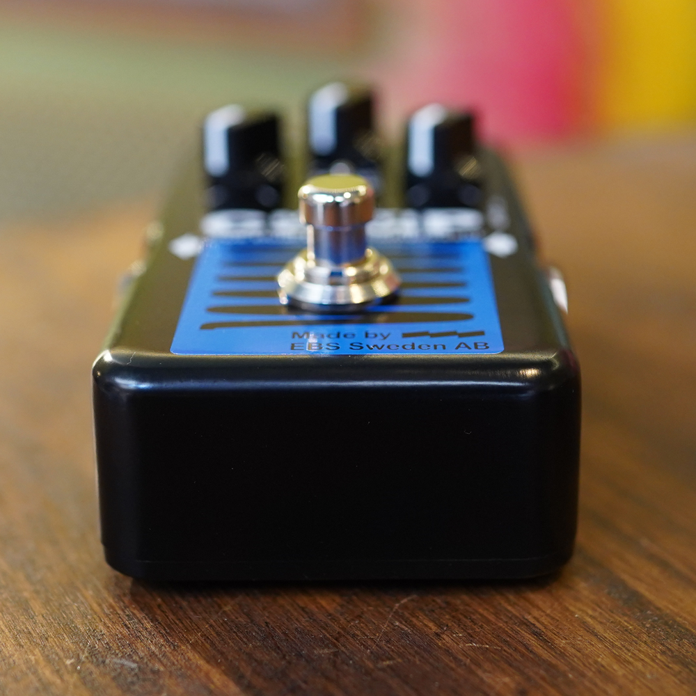 EBS MultiComp BlueLabel base effects compressor Brand New Ship from Japan