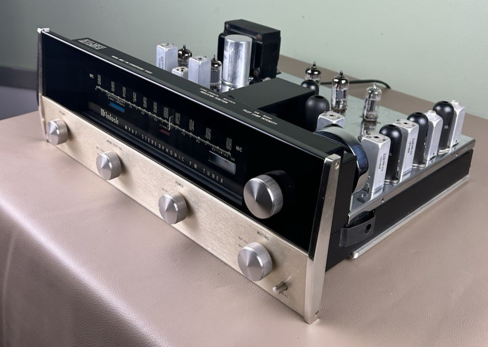 MCINTOSH MR-67 STEREO TUNER NICE