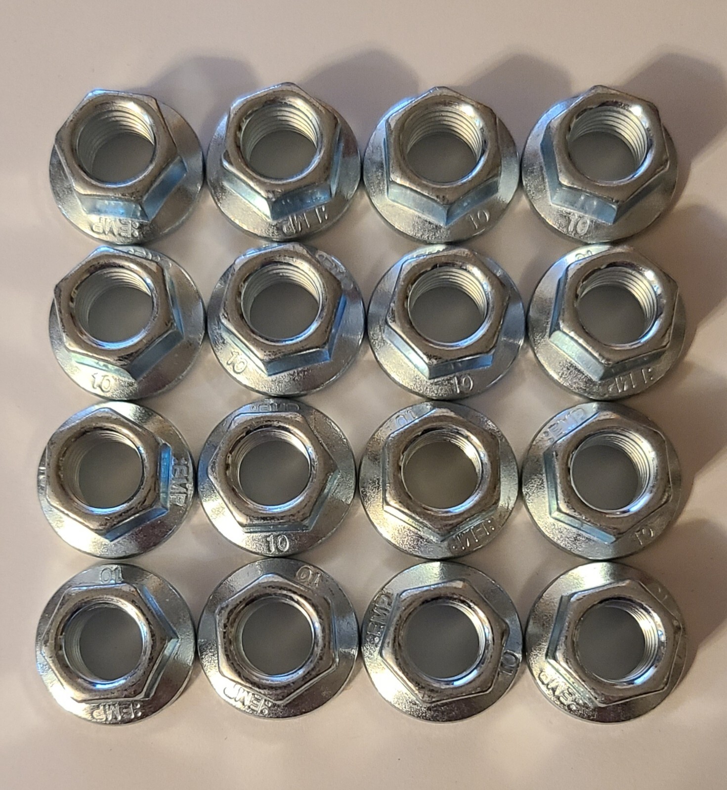Tusk Style Flange Lug Nut 16 Pack 10mm x 1.25mm Flanged ATV UTV