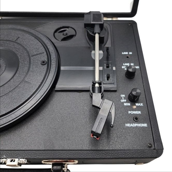 Udreamer Bluetooth Record Player Turntable 3-Speed Suitcase Black Tested NOB