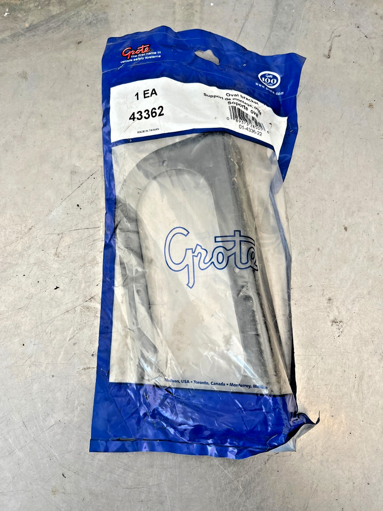 43362 Genuine GROTE Oval Light BRACKET
