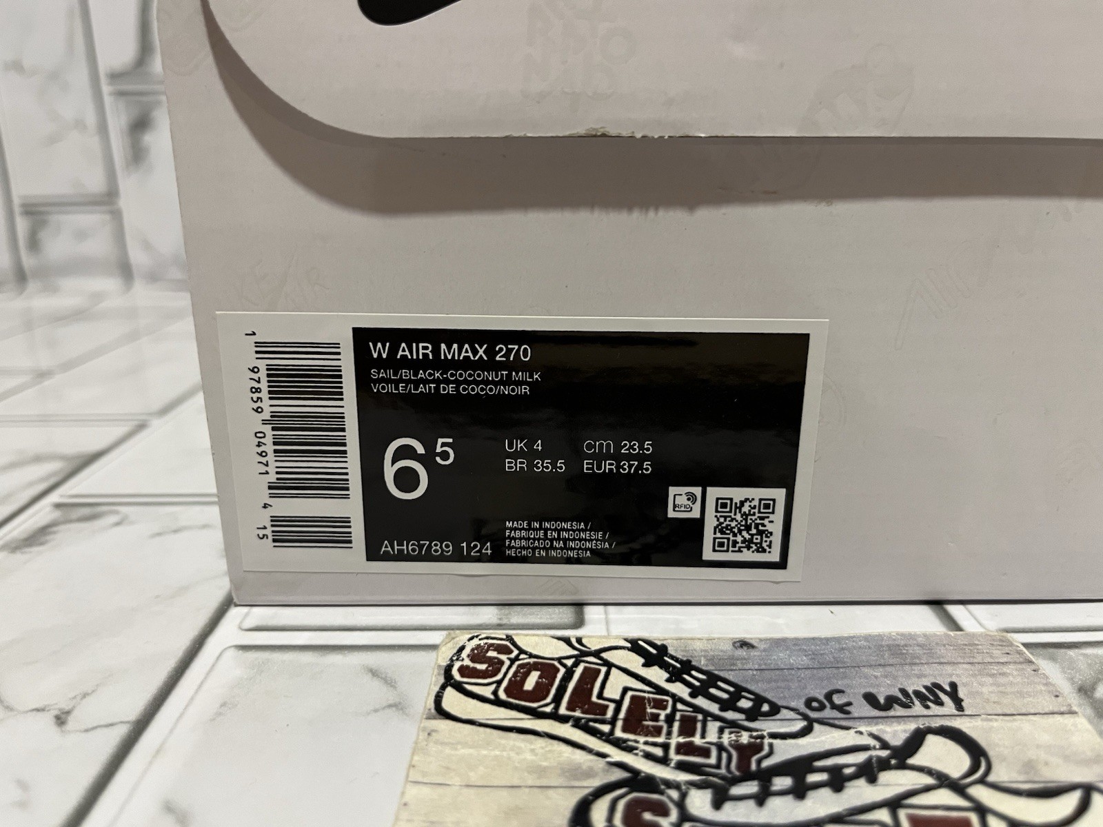 New Nike Air Max 270 Yellow White Running Gym Workout Training Shoes Womens