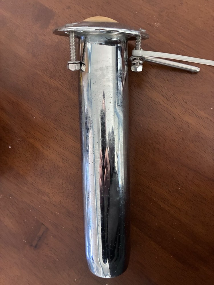 Rupp 15 degree fixed rod holder