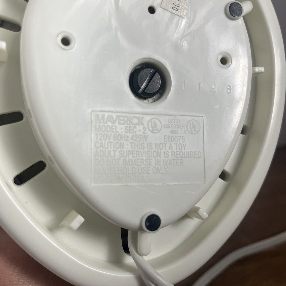 Maverick Henrietta Hen Egg Cooker
