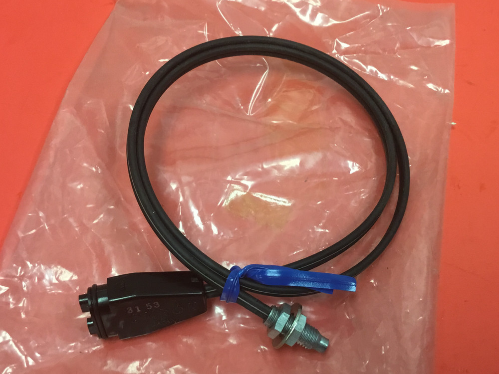Omron - P/N: E32-DA50 - Fiber Unit - NEW