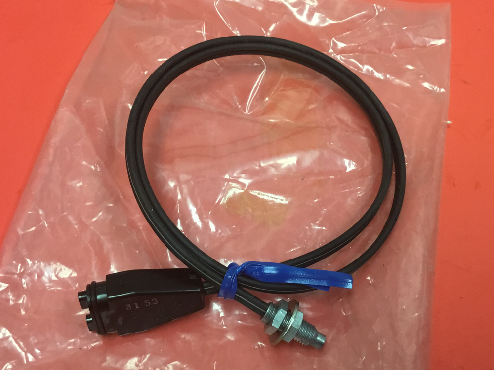 Omron - P/N: E32-DA50 - Fiber Unit - NEW