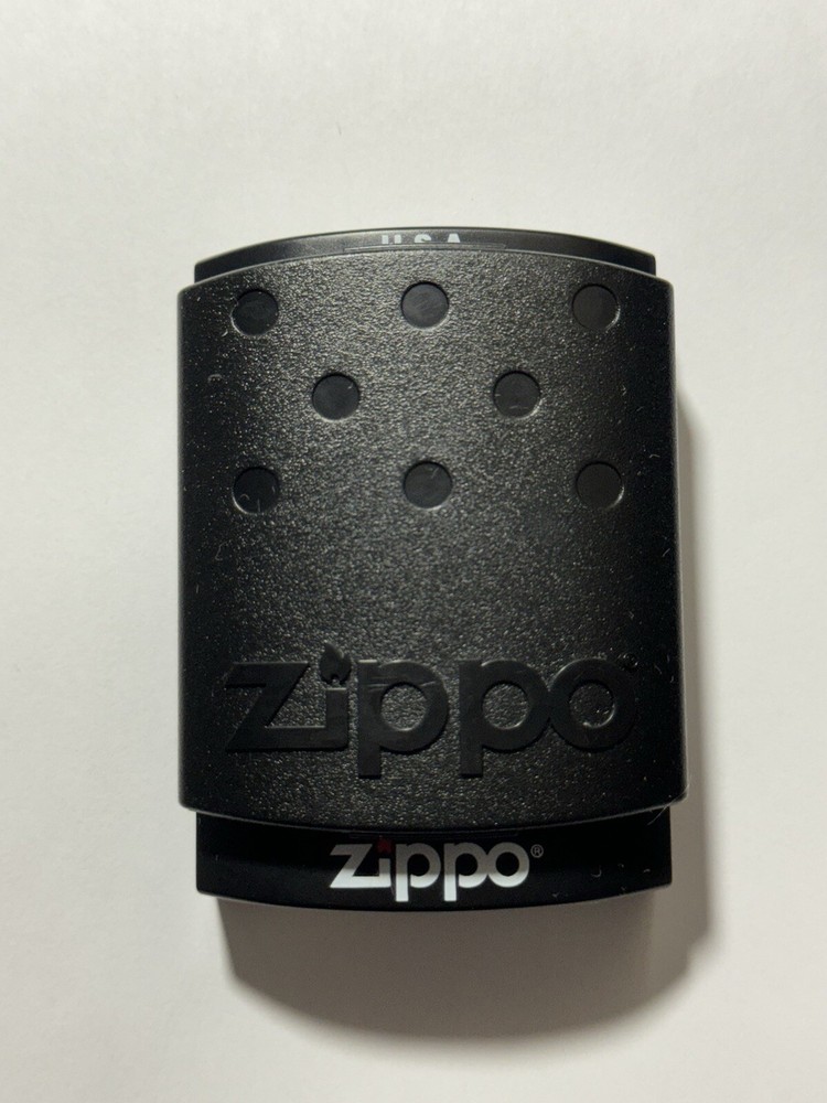 ZIPPO Santa’s Chocolate Shoppe LIGHTER