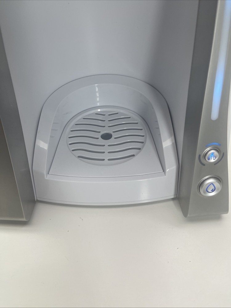 Vitapod Machine for Flavored Water VP01W (White) Great Condition