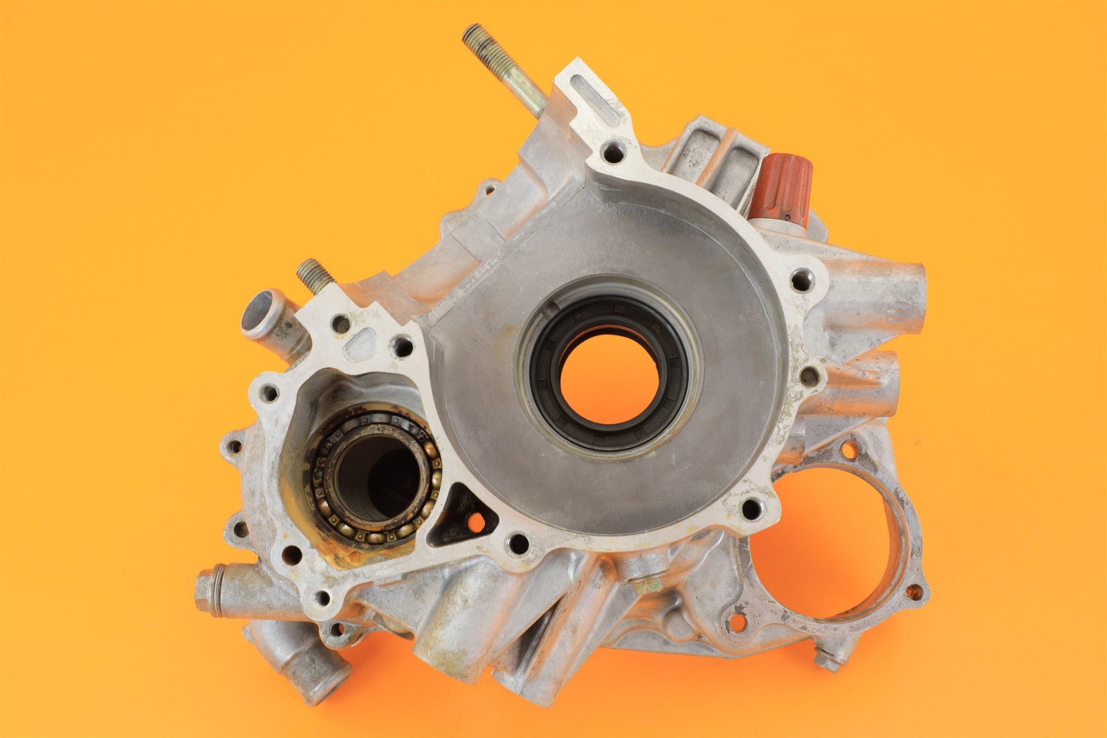 95-99 1995 Xplorer 400 OEM Crankcase Crank Case Set Bottom End Oil Water Pump