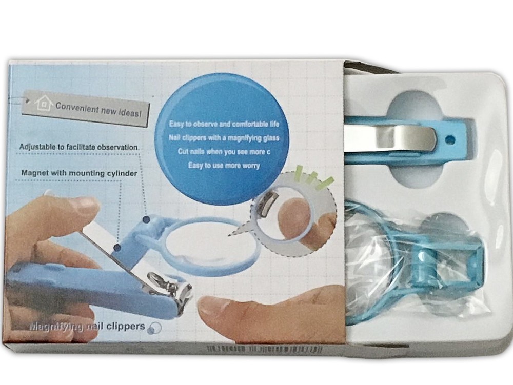 Nail Clipper with Magnifying Glass