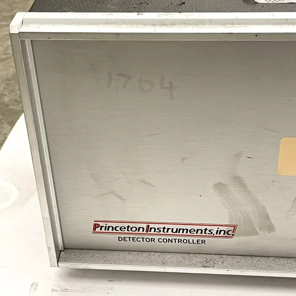 Princeton Instruments ST-135 CCD Camera Detector Controller w Adjustable Cooling