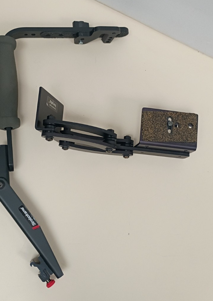 QuickFlip Stroboframe Professional Flash Bracket Plus Vertaflip Stroboframe lot