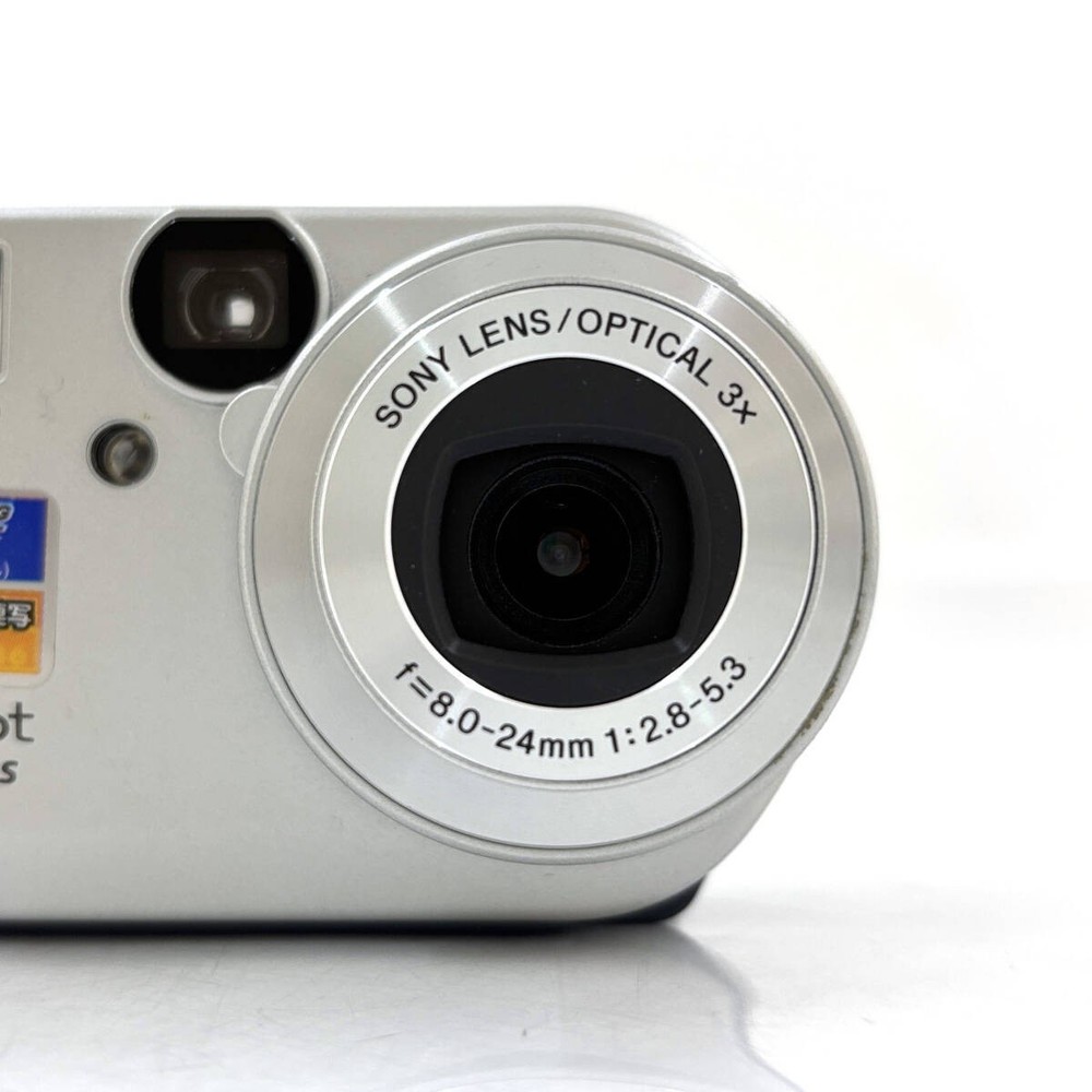SONY DSC-P71 Compact Digital Camera #P525