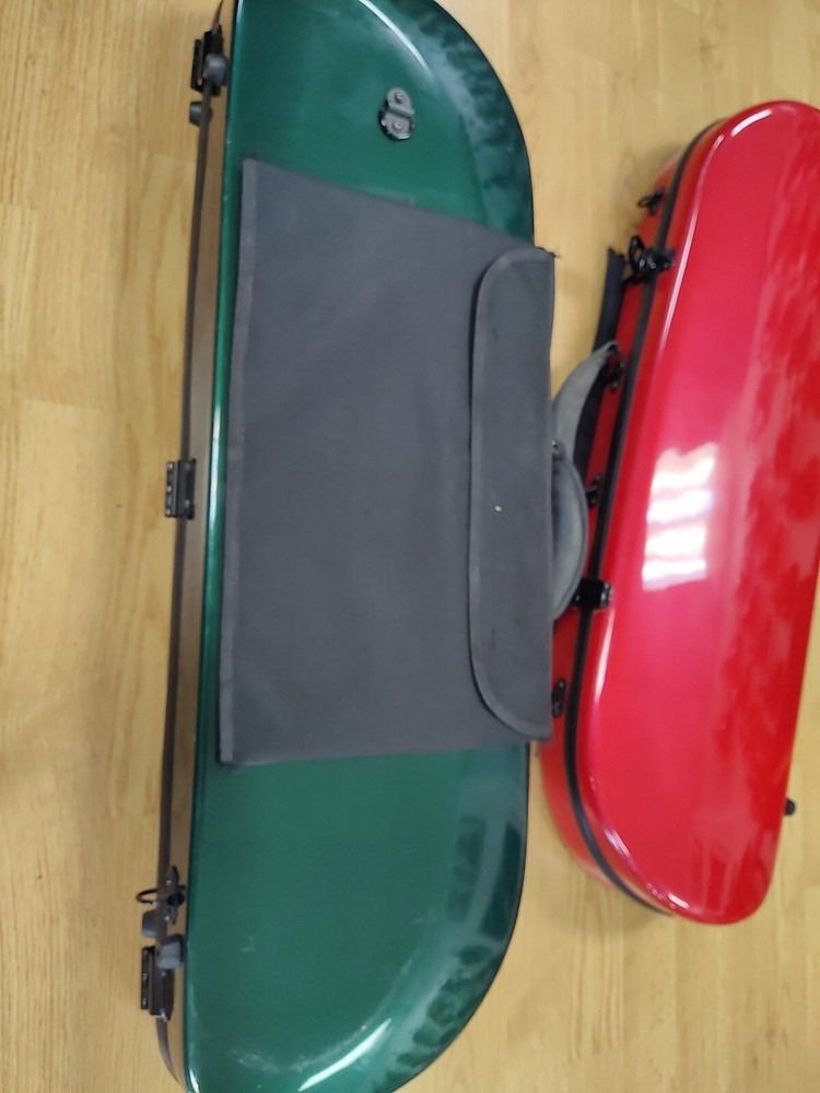 VIOLIN CASE-USED D SHAPE 4/4 COLOR-COMPOSITE SHELL-LIGHT-NO SCRATCH-PROTECT-MOON