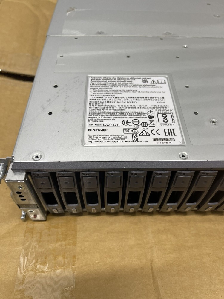 NetApp NAJ-1501 24x 1.8TB 2.5" HDD 2x Controller Hybrid Storage Array