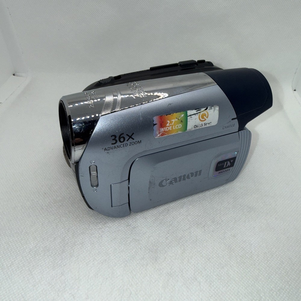 Canon MD205 Handheld MiniDV Camcorder Untested