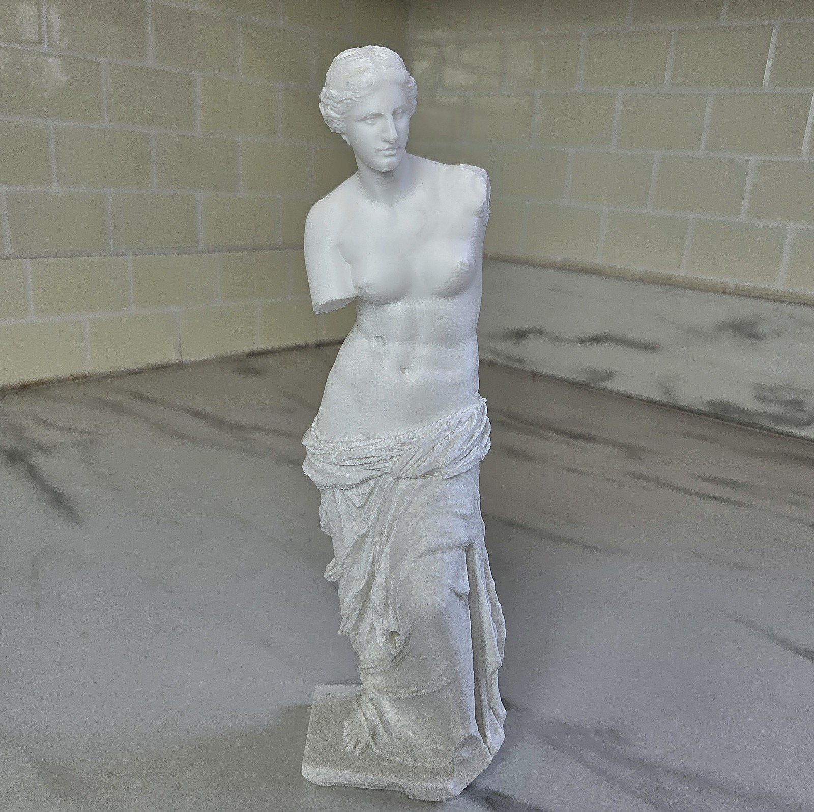 Venus de Milo Statue – 8.75" Greek Roman Mythology Goddess Aphrodite Sculpture