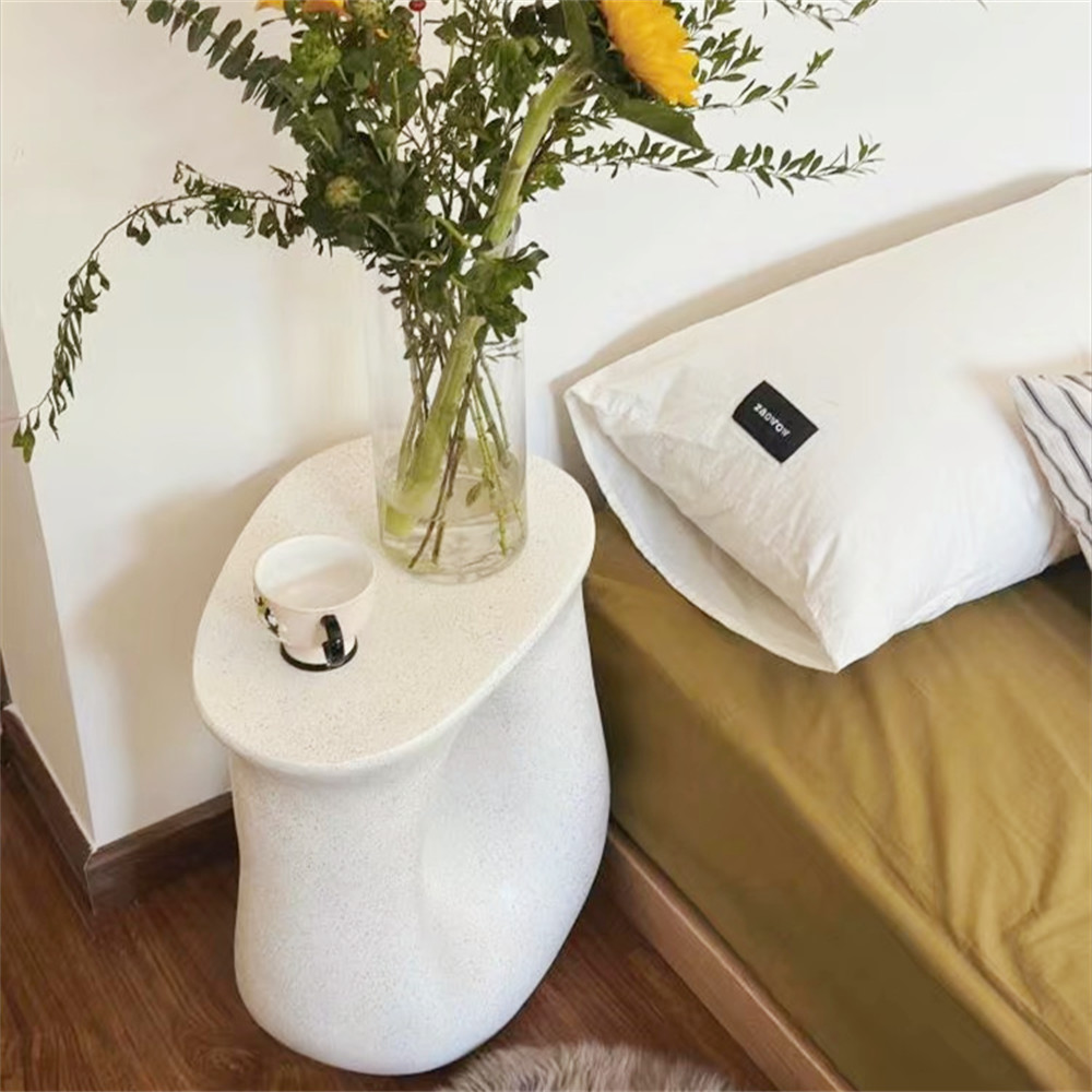 Modern U-shaped Lightweight Concrete Accent Table Garden Stool Sofa Side Stand