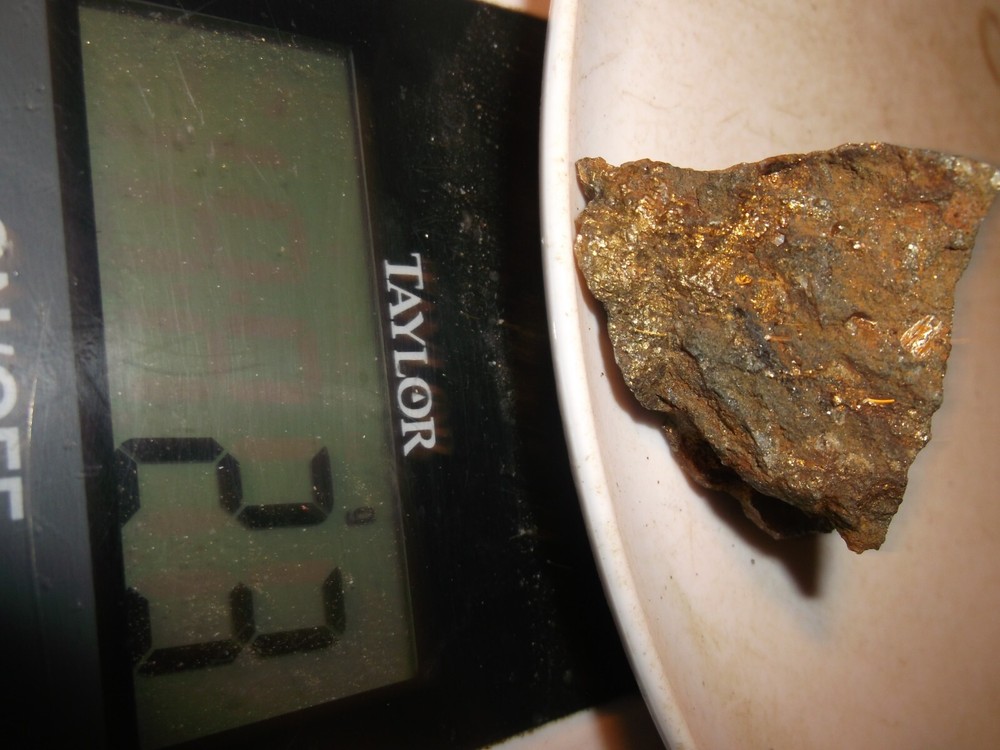 Gold, silver, copper, 23 grams samples ,ore high grade .