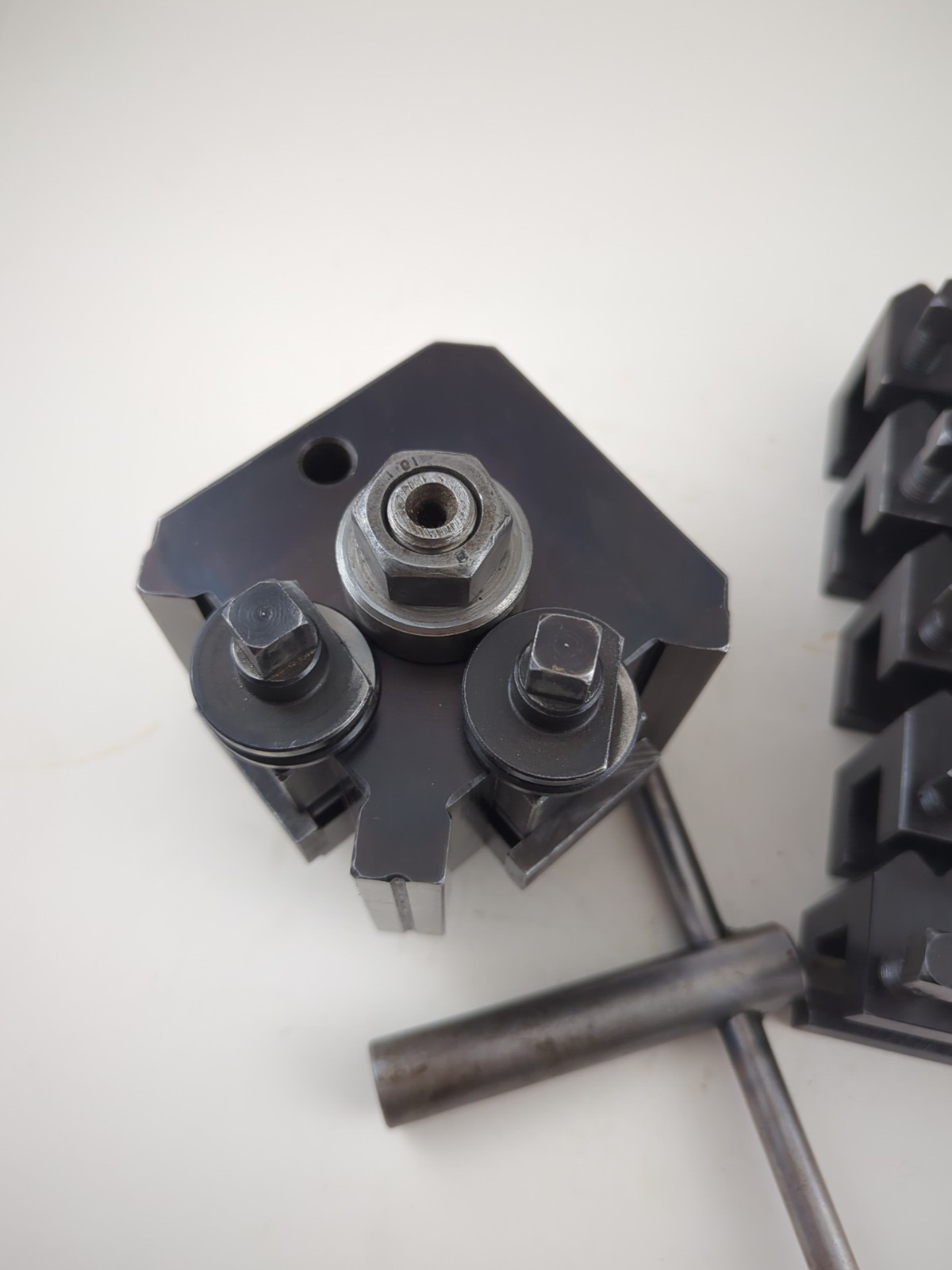 Mecanizados Huesca MH90 Quick Change Tool Post w/ (5) Tool Holders & Wrench