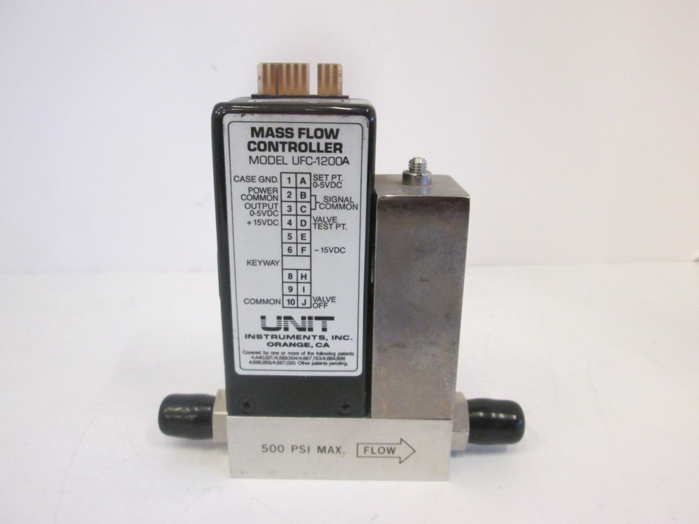 Unit Instruments, UFC-1200A, Mass Flow Controller, 200 SCCM, HCL, Used