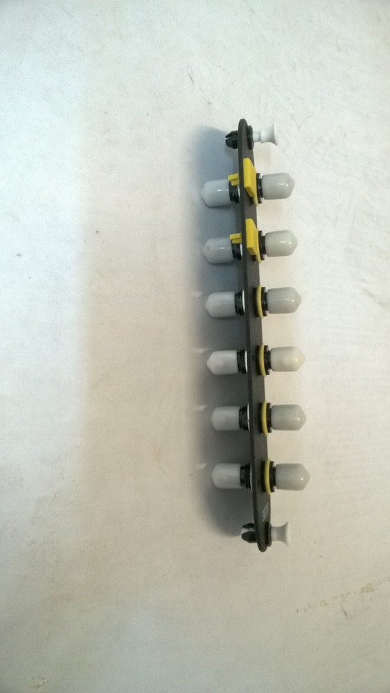 SIECOR CCH-CP06-19T Patch Panel 6 ST Simplex OS2 Singlemode Adapters