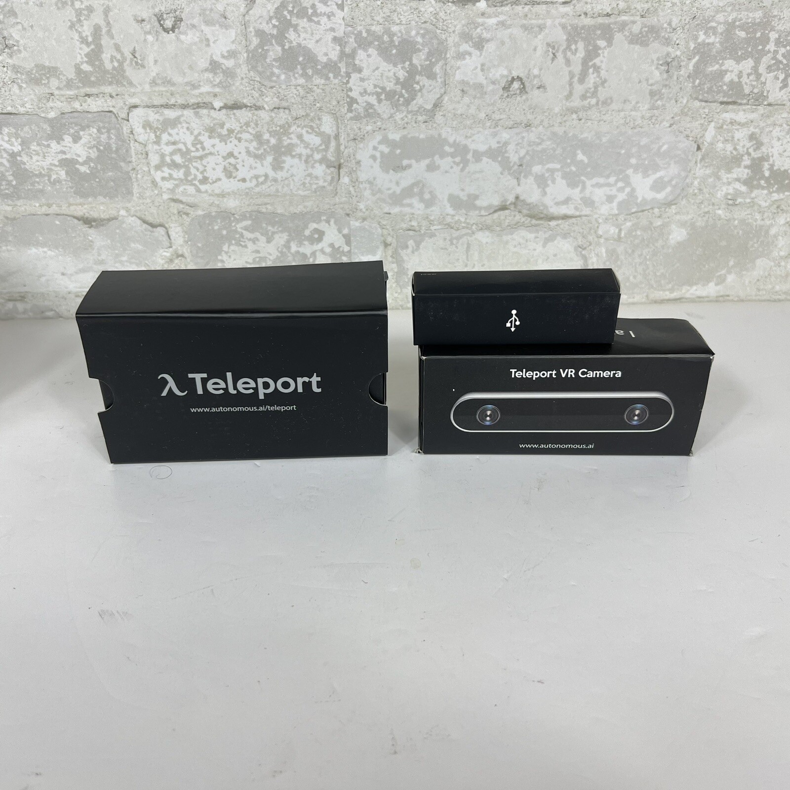 Autonomous (A45) Teleport VR Headset / Phone Goggles / Virtual Reality/White New