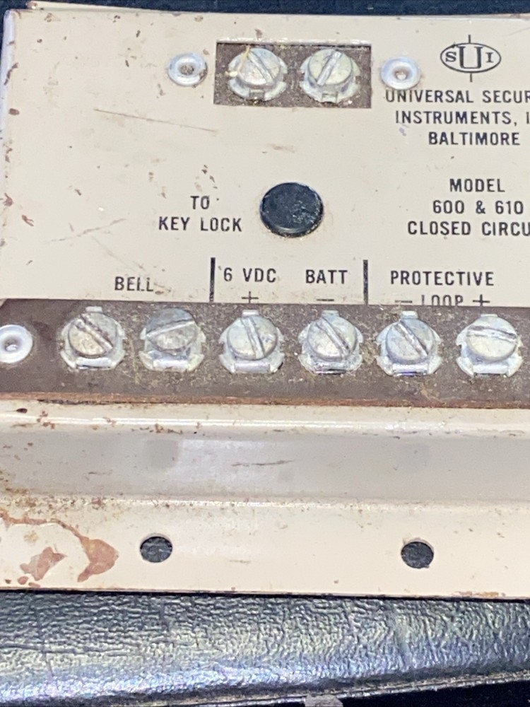 NOS - Universal Security Instruments, Inc. Model 600 And 610 Untested
