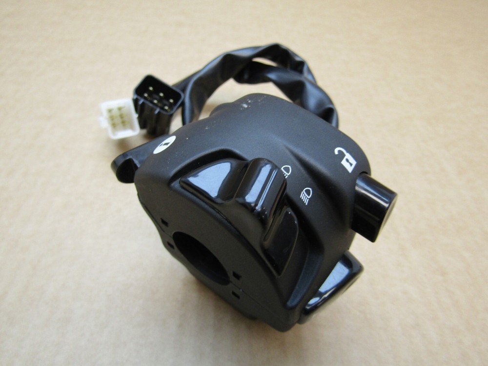 Maeving RM1 2023 left switchgear (13693)