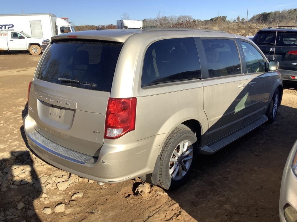 CARAVAN 2014 Glove Box 4964547