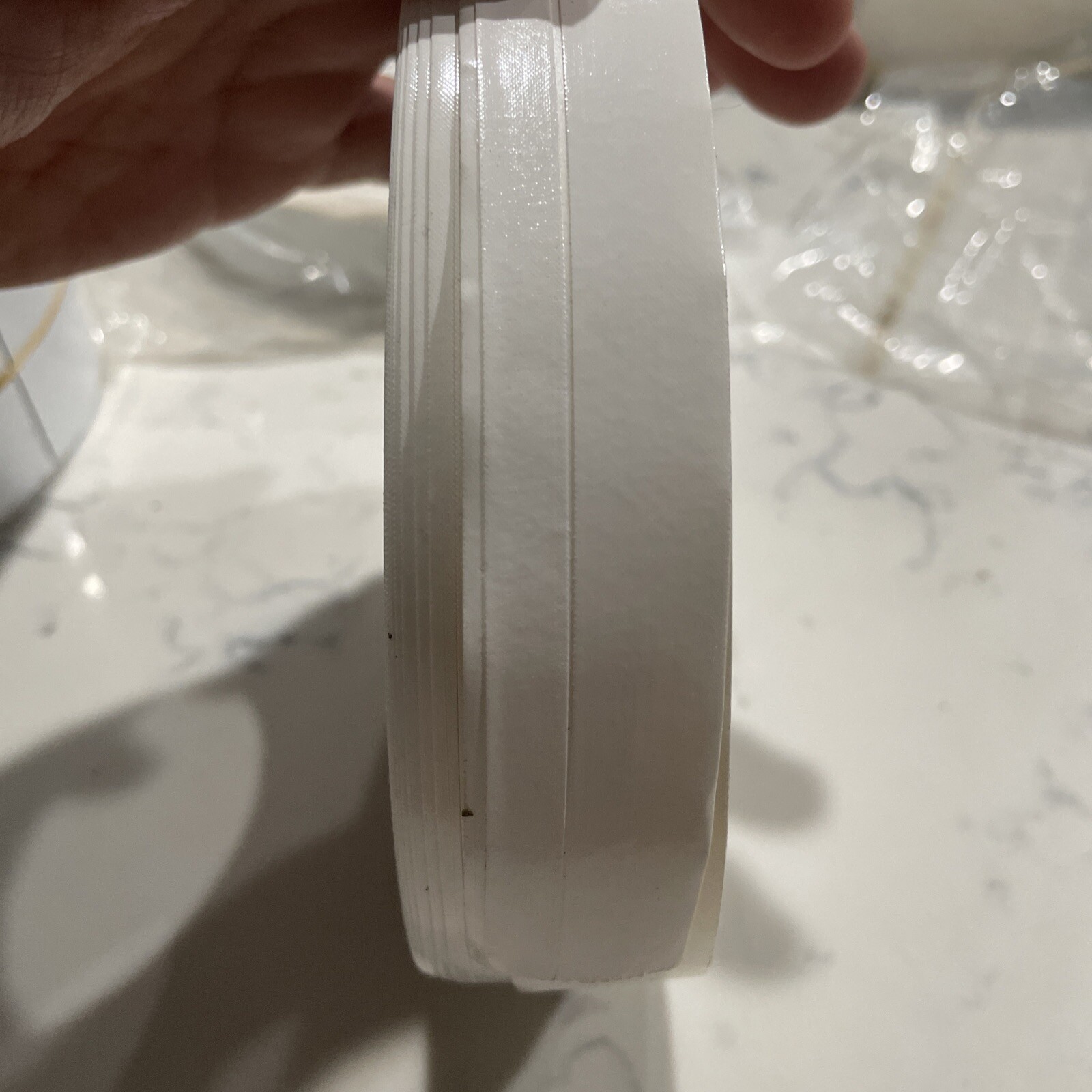 Brady Repositionable Multi-Purpose Vinyl Cloth Label Tape Tht-93-498-2 Roll