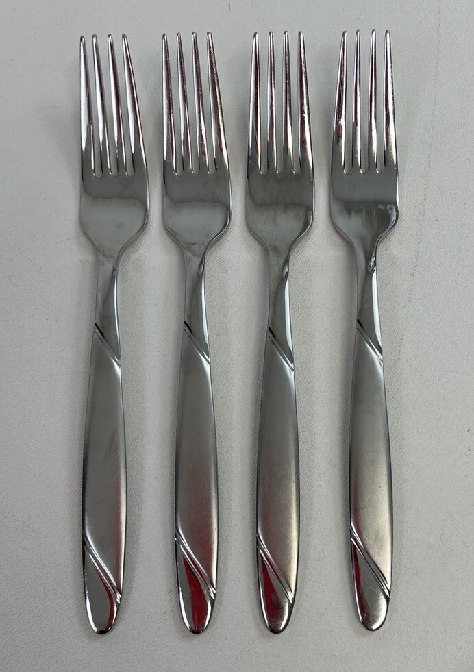 4 Dinner Forks Oneida RISOTTO 18/10 Stainless Frosted Handle
