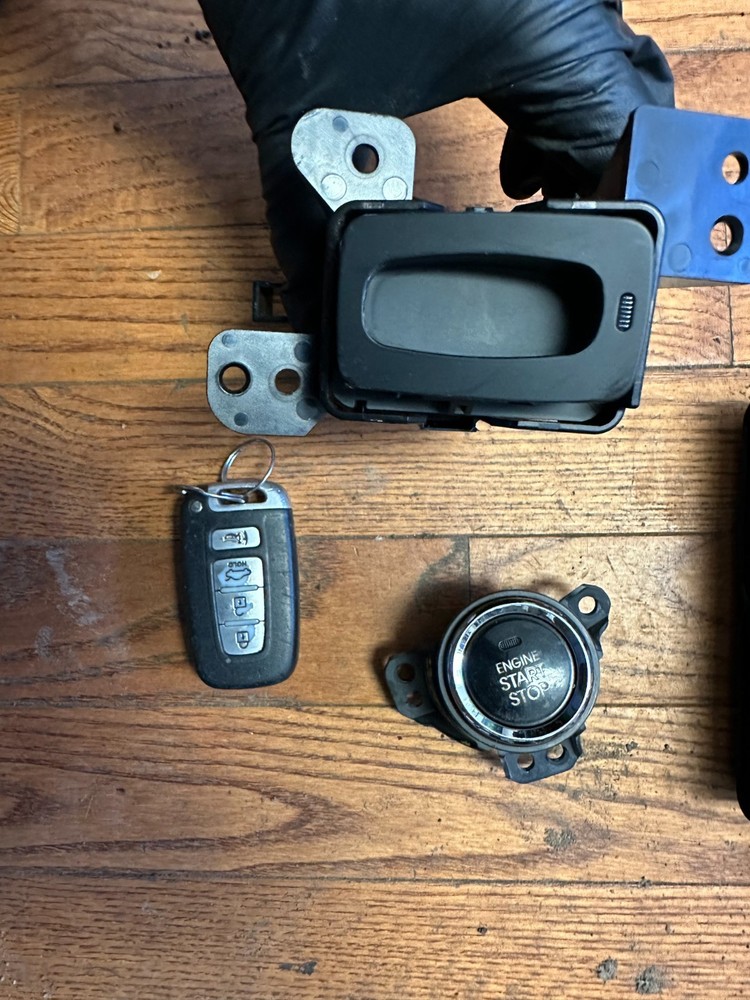 2012 KIA OPTIMA 2.4L OEM Engine Computer Smart Key Module Push Start Switch &Fob