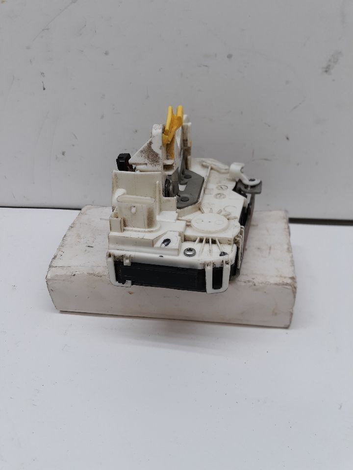 09-22 RAM 2500 FRONT PASSENGER RIGHT LOCK ACTUATOR