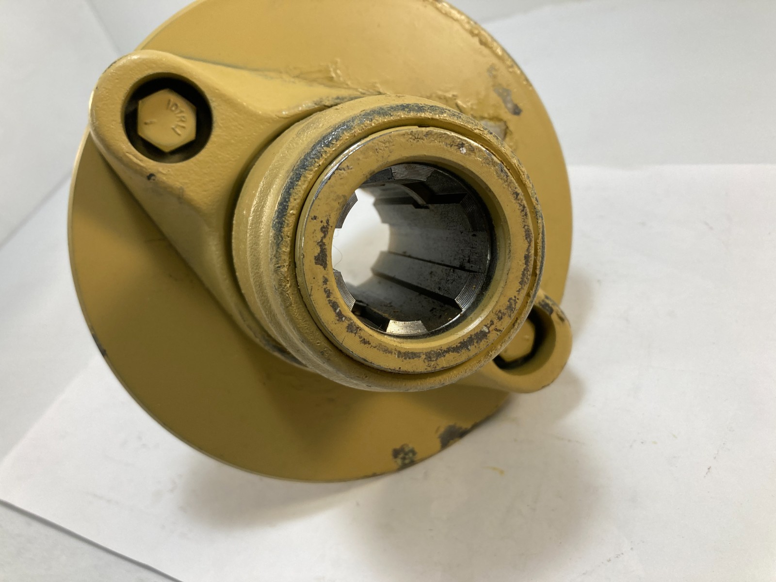 Weasler 104-8406 Shear Bolt Clutch 1-3/8" x 6 Spline with Safety Slide Lock