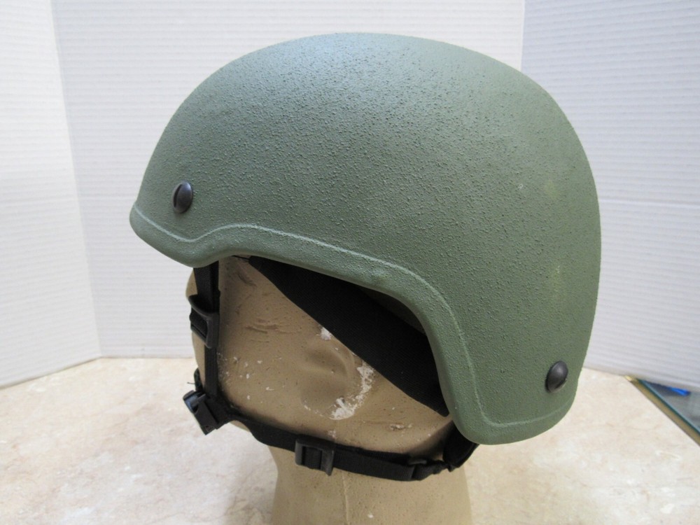 BMI Combat Helmet Medium High Cut w/ BOA Dial Type Chinstrap ERE Industry