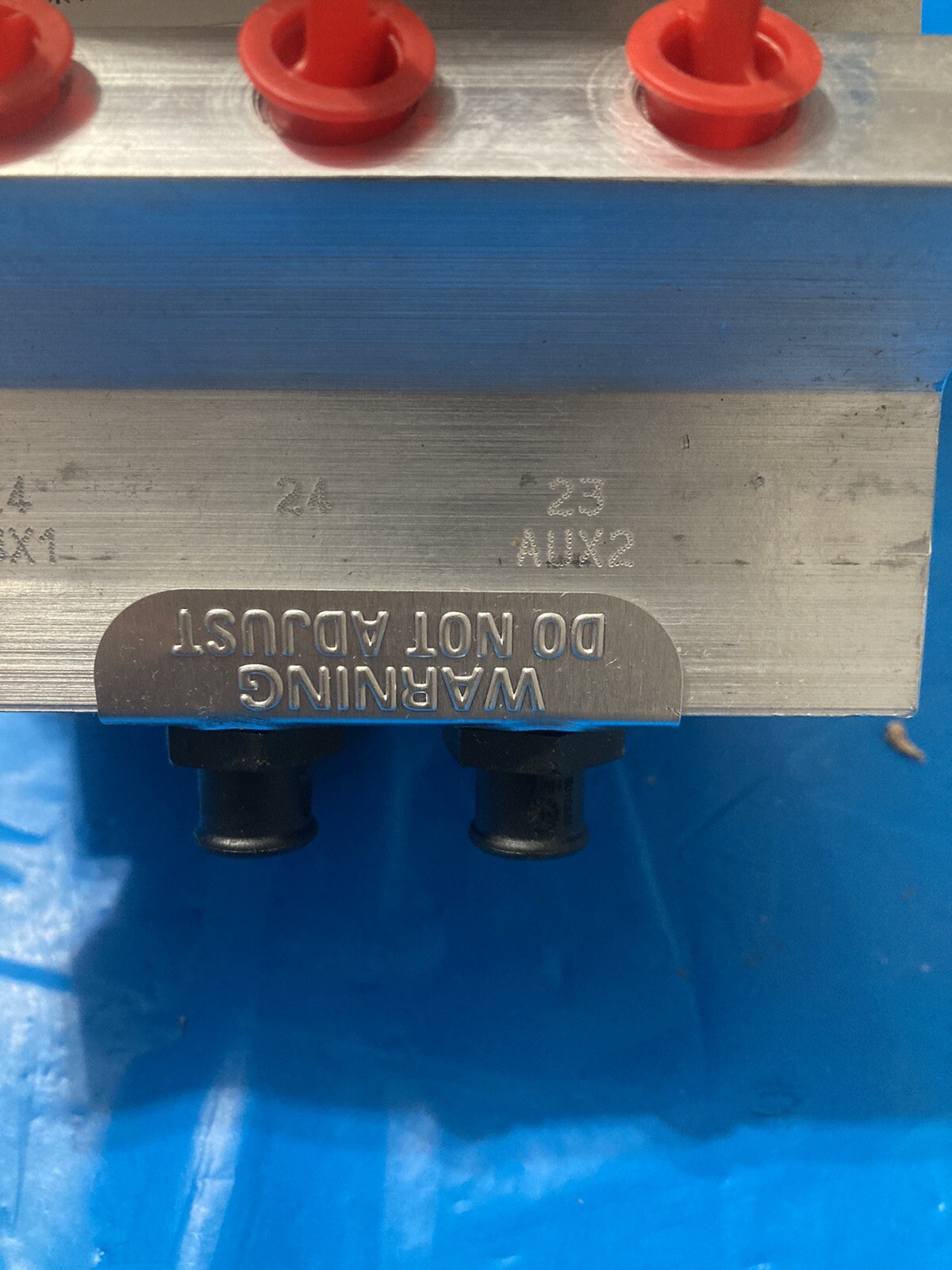 K049086 BENDIX AIR DRYER ASSEMBLY