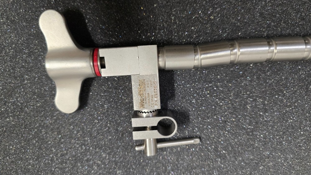Mediflex FlexArm with Thompson Retractor Angle Bar & Elite Rail Clamp