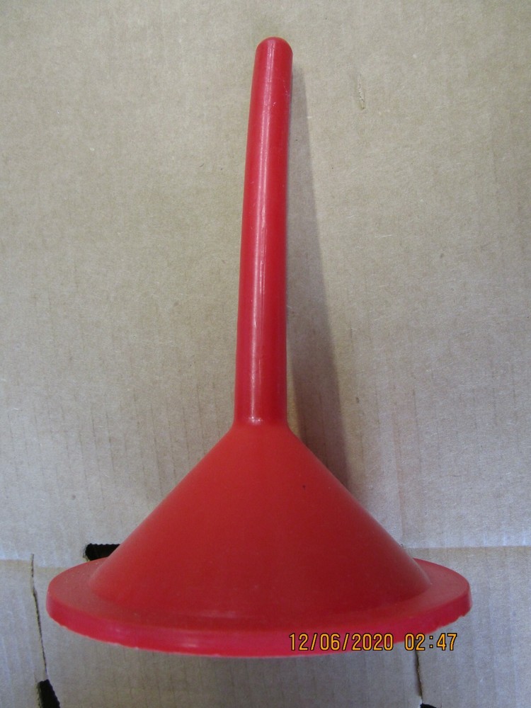 #32 1/2'' STUFFING TUBE (PLASTIC)