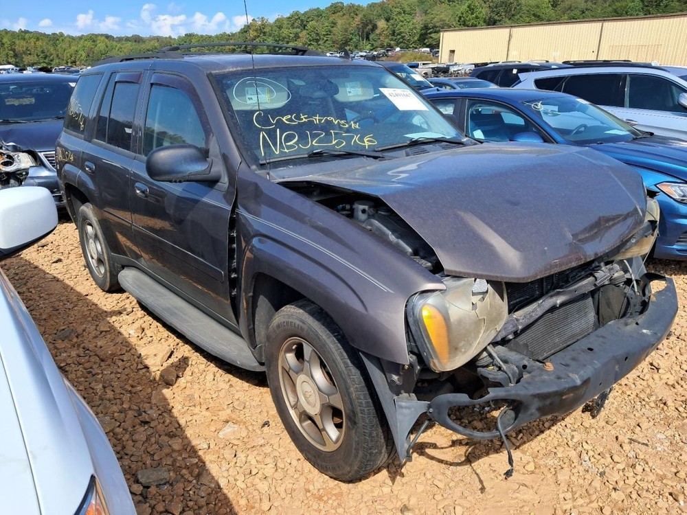 TRAILBLAZ 2008 Glove Box 4820986