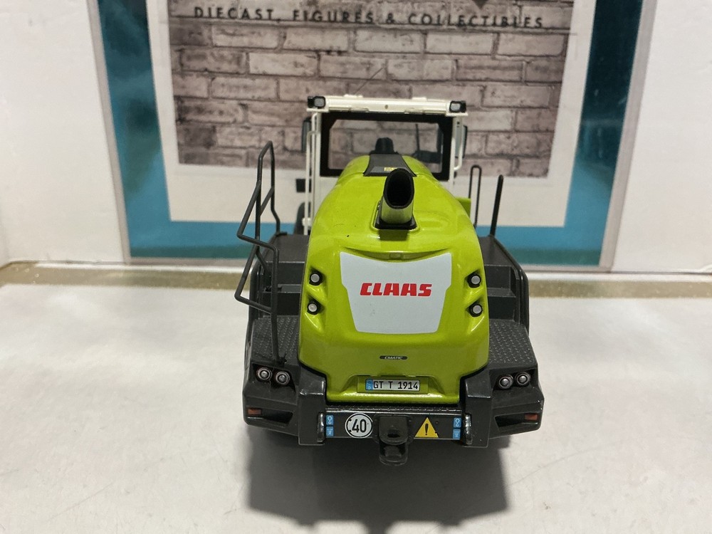 1/32 WIKING CLAAS TORION 1914 LOADER