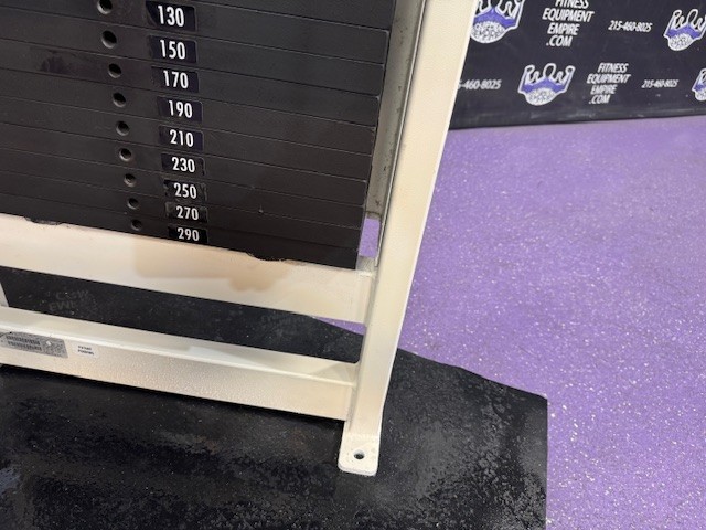 Cybex VR2 Bilateral Diverging Lat Pulldown