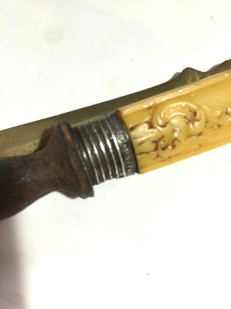 VINTAGE STEEL SHARPENER