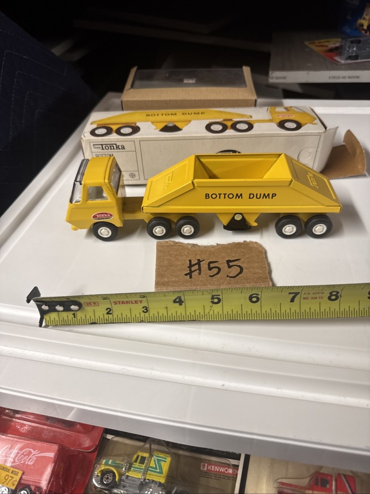 Tiny Tonka Bottom Dump Truck #655 With Box