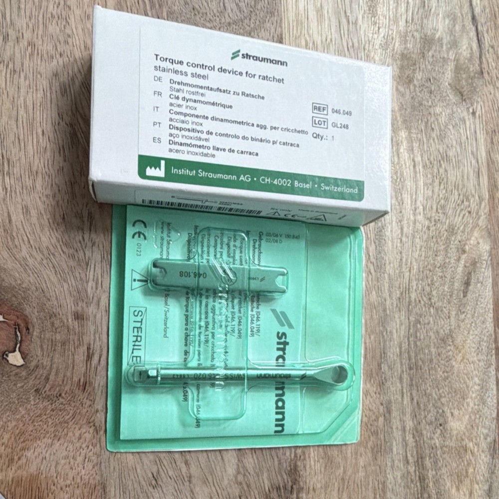 New Straumann ratchet and Torque control