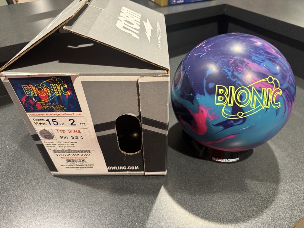 Storm Bionic Bowling Ball 15lb NIB