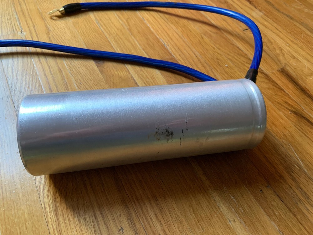 USED Lightning Audio 1 Farad Capacitor BOLT