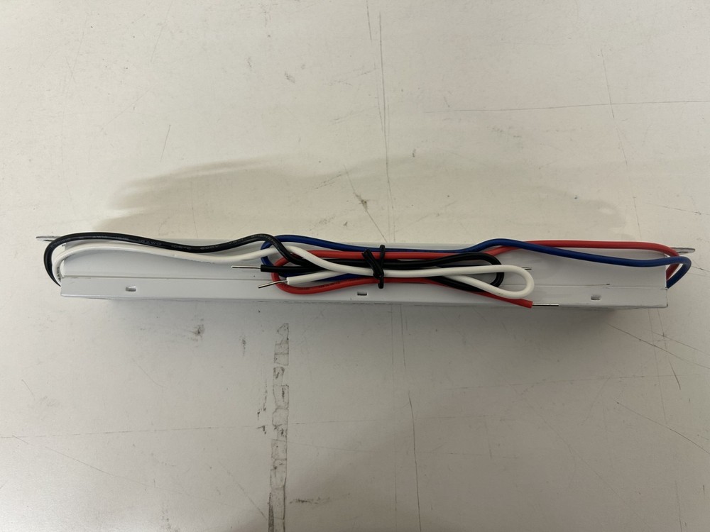 Fulham THCV1UNV024V-100L LED Driver