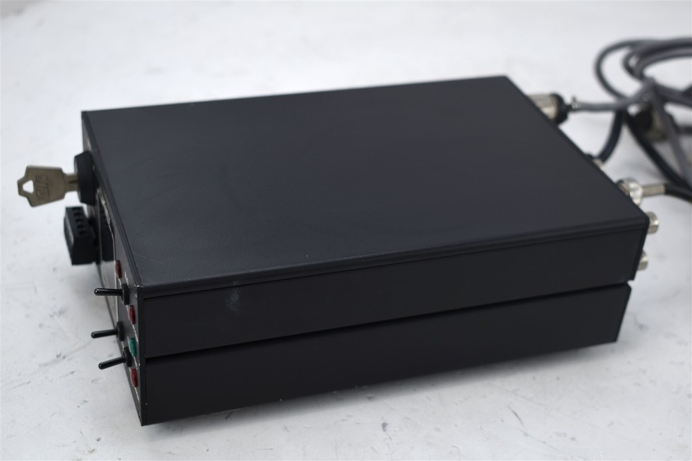 Oriel Electronic Shutter Controller Model: 76995