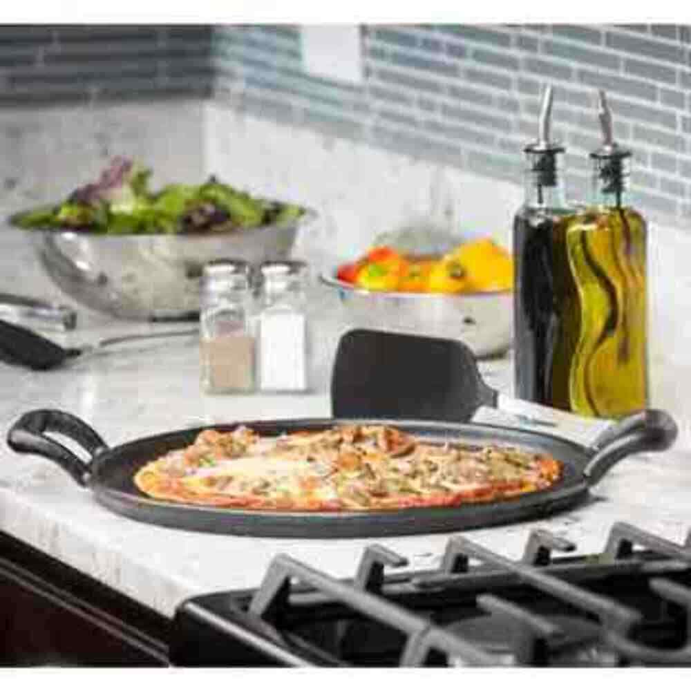 Pizza Pan With Handles | Cast Iron | TableCraft